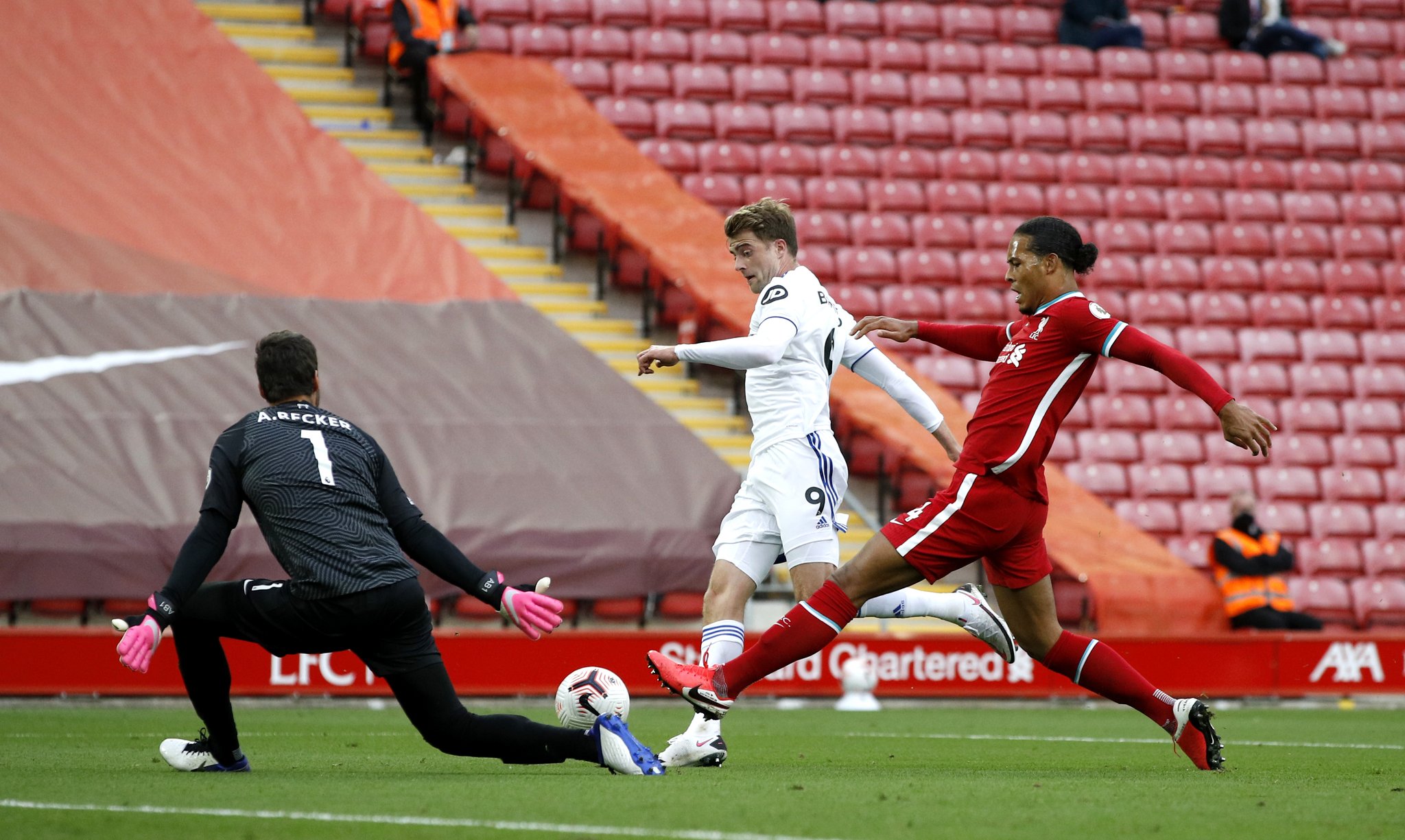 此的技术特 此的技术特